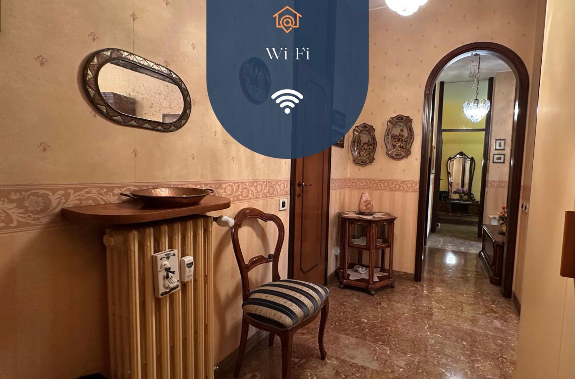 Dehomes - Two Bedrooms, Terrace, Wi-Fi, Tram To Centre & Rho Fiera Milánó Kültér fotó